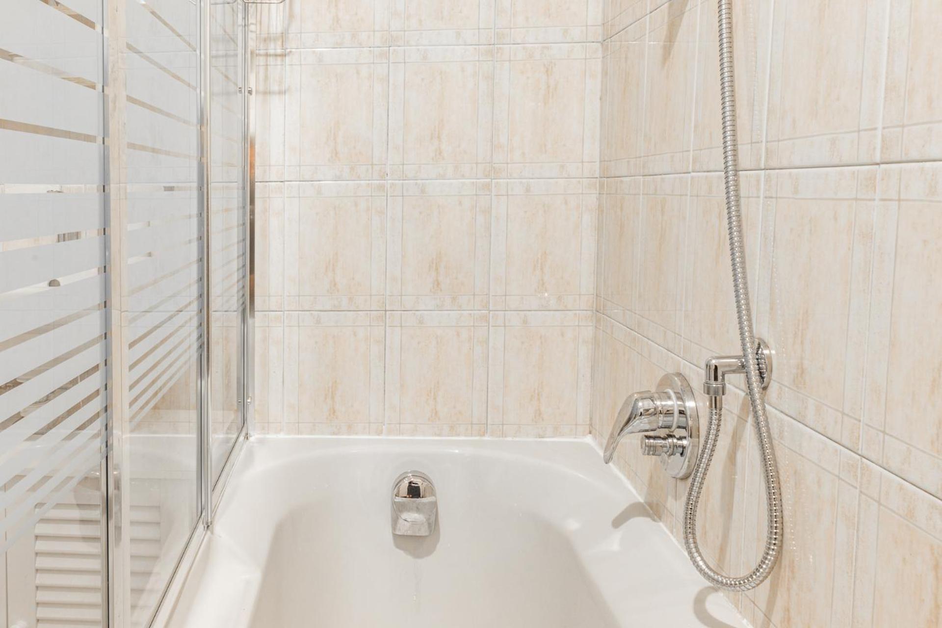 קומו Free Parking - 5 Min By Walk From City Center מראה חיצוני תמונה